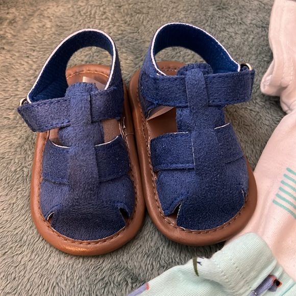 Hudson Baby Outfit Set - Picture 5 of 9